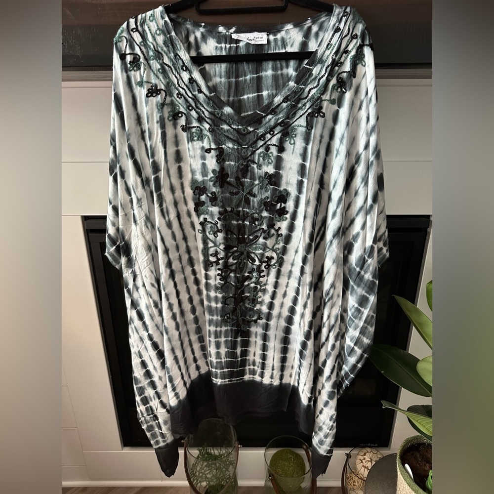 NWT SALTY LEMON TIE DIE COVER UP OS